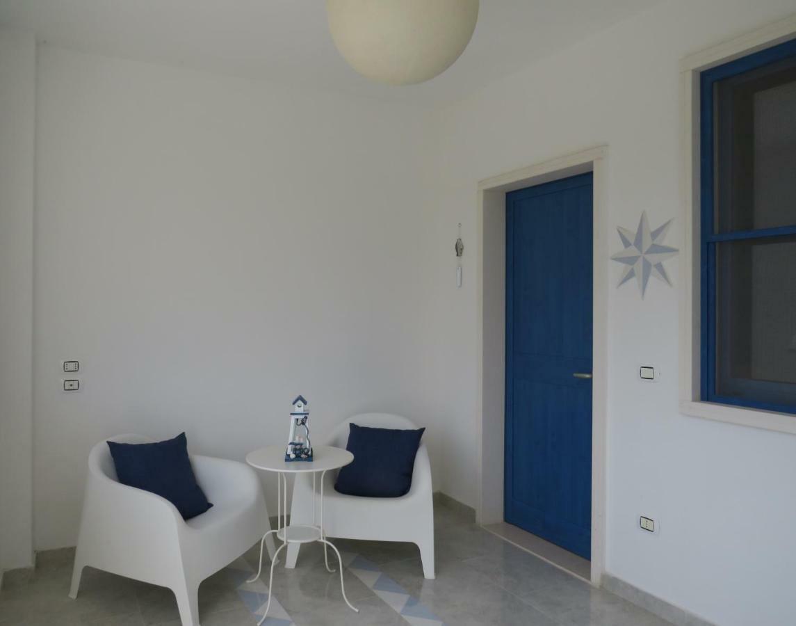 Casa Vacanza Afe A Pochi Passi Dal Mare Mattinata Exterior foto
