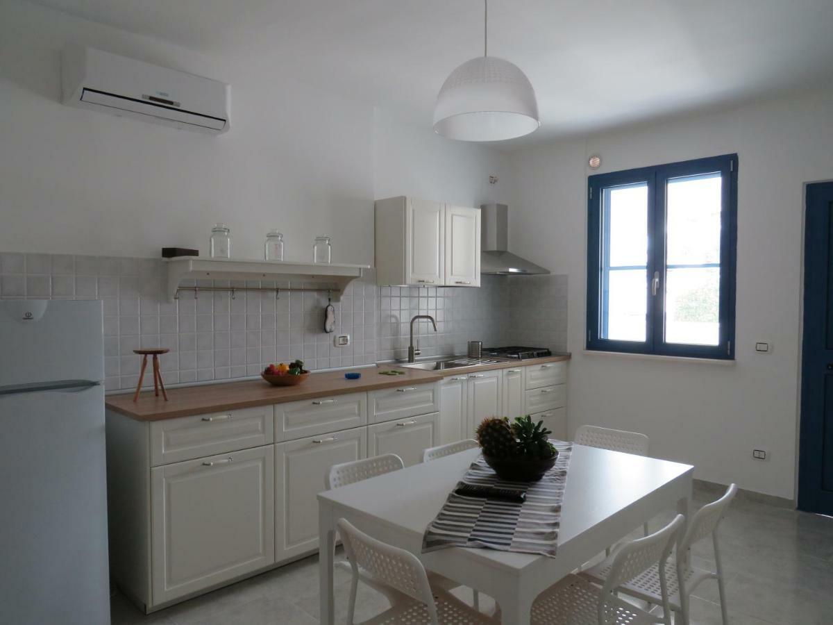 Casa Vacanza Afe A Pochi Passi Dal Mare Mattinata Exterior foto