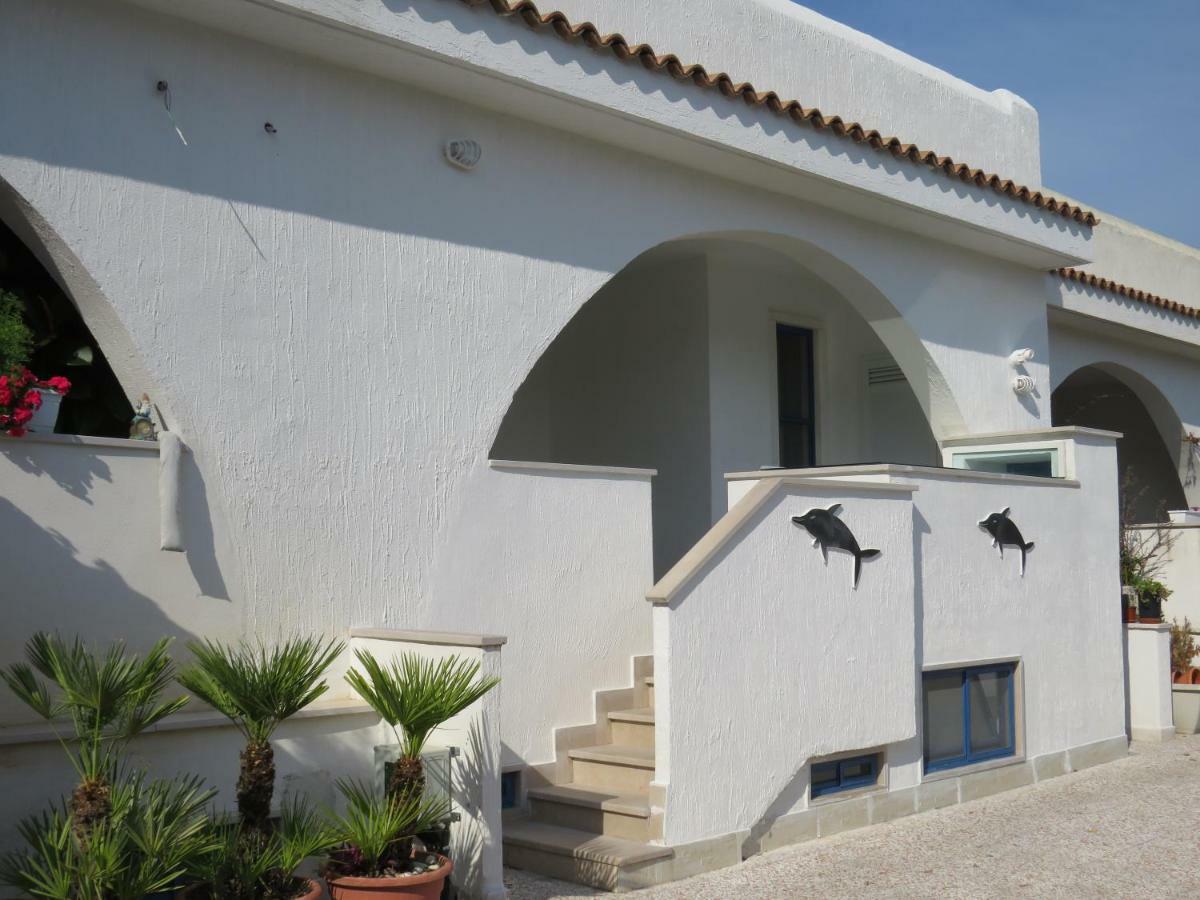 Casa Vacanza Afe A Pochi Passi Dal Mare Mattinata Exterior foto