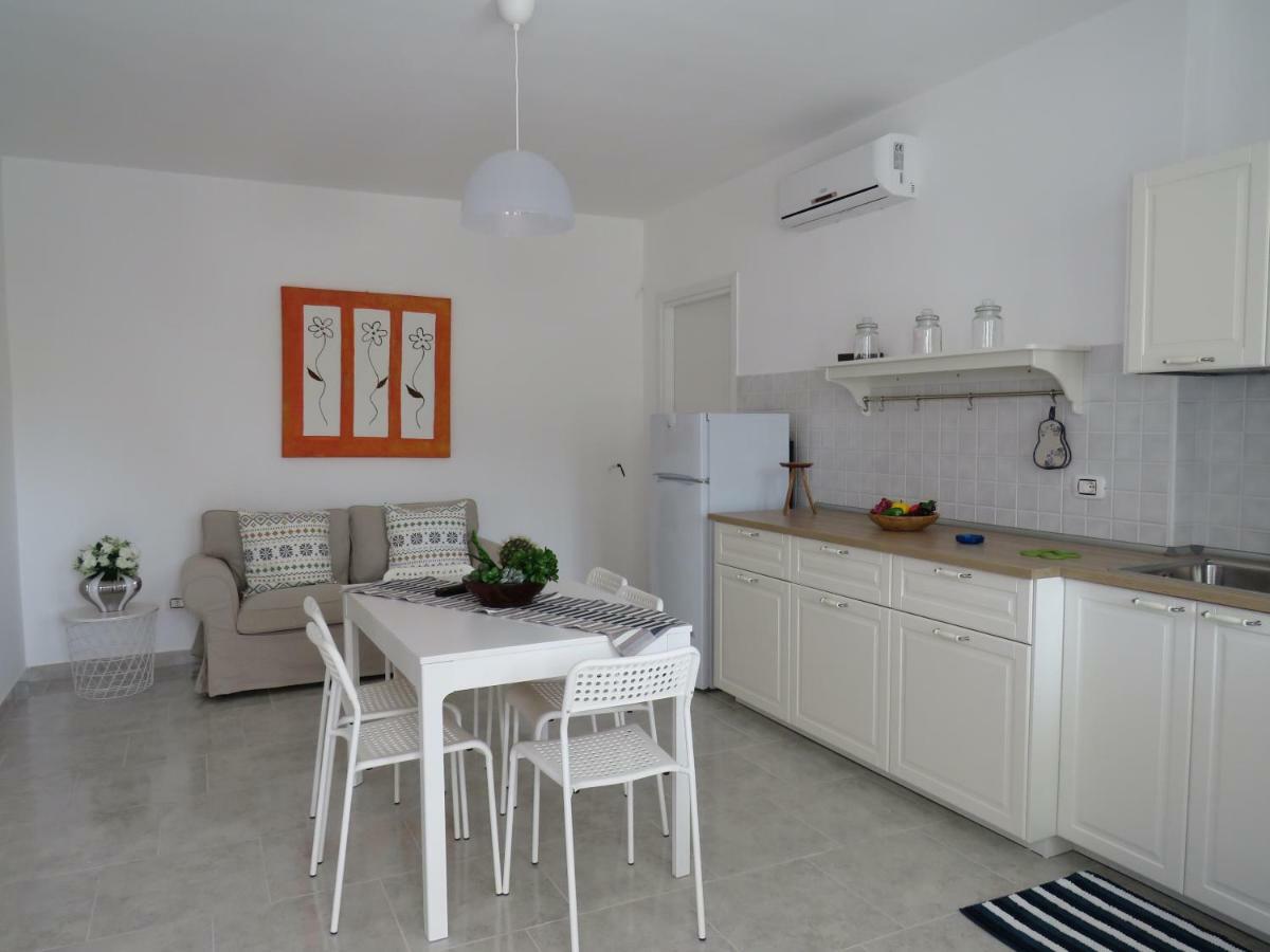 Casa Vacanza Afe A Pochi Passi Dal Mare Mattinata Exterior foto